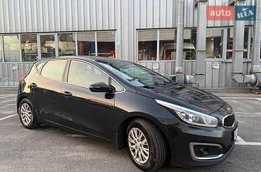Хэтчбек Kia Ceed 2016 в Киеве