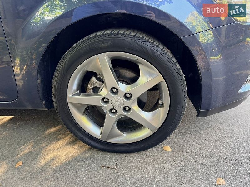 Универсал Kia Ceed 2010 в Киеве