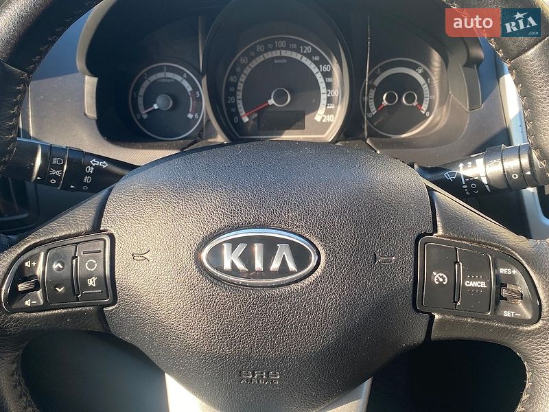 Універсал Kia Ceed 2012 в Житомирі
