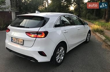 Хэтчбек Kia Ceed 2022 в Киеве