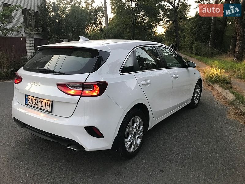 Хэтчбек Kia Ceed 2022 в Киеве