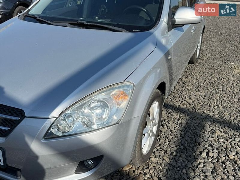 Универсал Kia Ceed 2007 в Луцке
