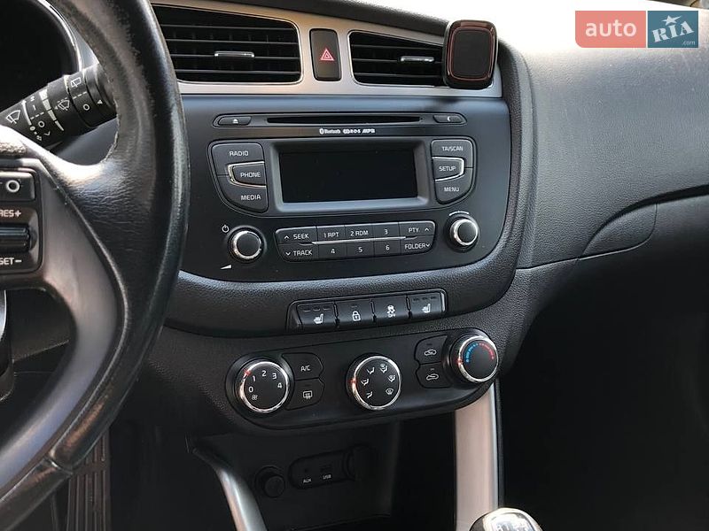 Універсал Kia Ceed 2014 в Сарнах