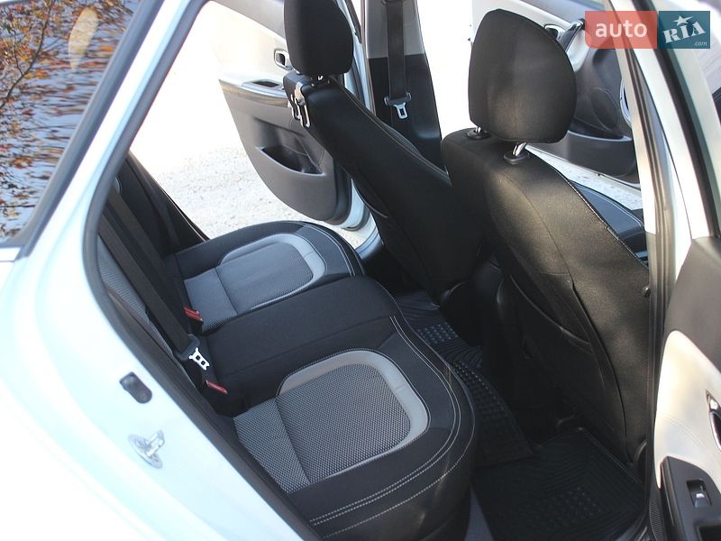 Універсал Kia Ceed 2013 в Дніпрі