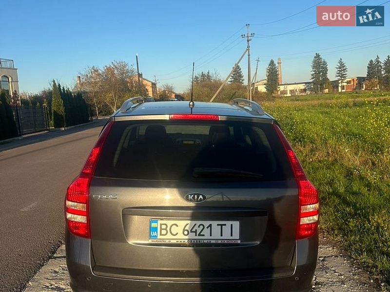 Универсал Kia Ceed 2008 в Буске