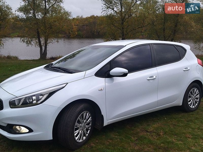 Хетчбек Kia Ceed 2013 в Новоукраїнці фото 6 Хетчбек Kia Ceed 2013 в Новоукраїнці