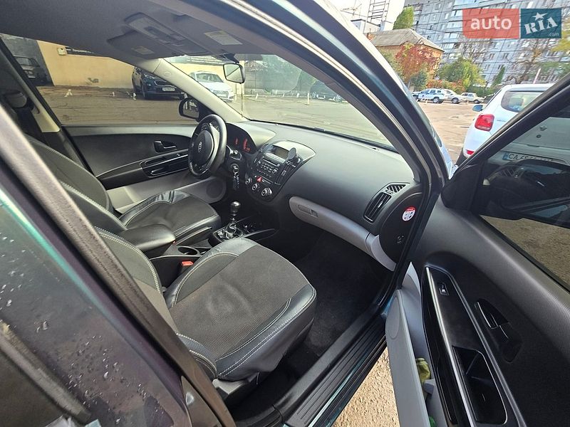 Хэтчбек Kia Ceed 2008 в Черкассах