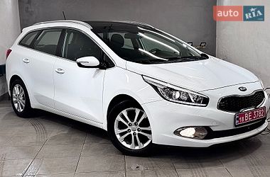 Универсал Kia Ceed 2015 в Стрые