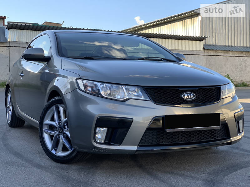 Kia cerato koup 2011