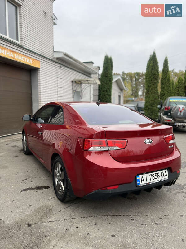 Kia Cerato Koup 2011