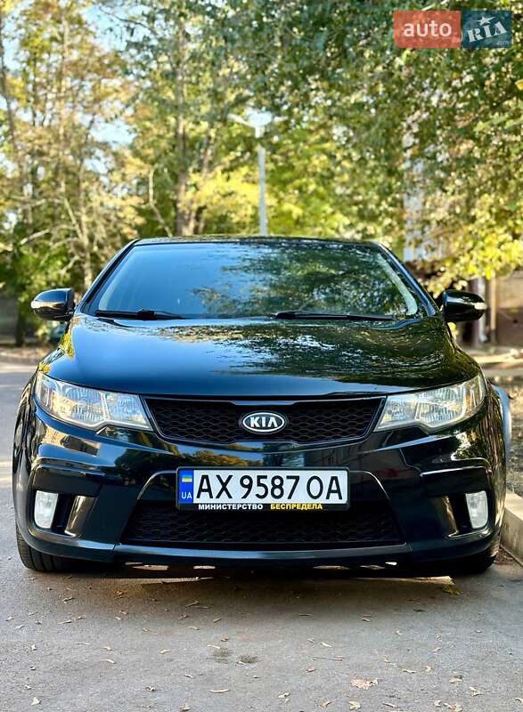 Купе Kia Cerato Koup 2010 в Харькове