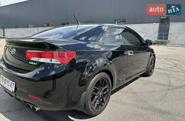 Купе Kia Cerato Koup 2011 в 