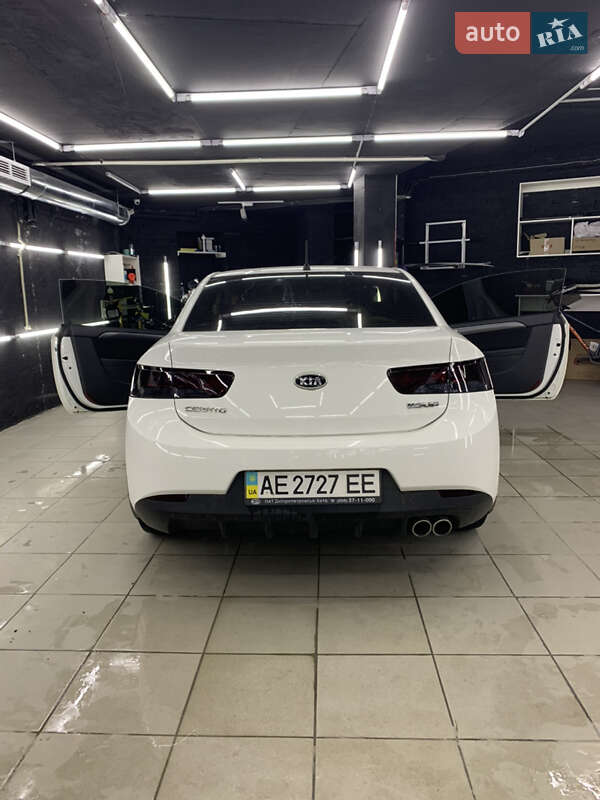 Купе Kia Cerato Koup 2011 в Днепре