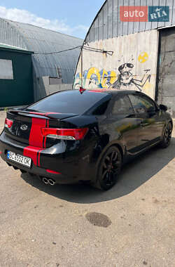 Купе Kia Cerato Koup 2011 в 