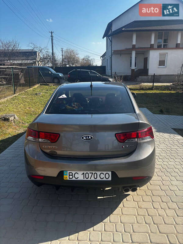 Купе Kia Cerato Koup 2011 в Львові