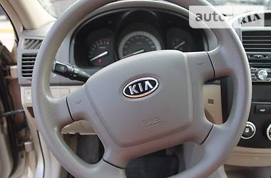 Седан Kia Cerato 2007 в Николаеве