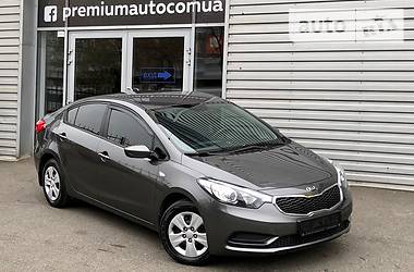 Седан Kia Cerato 2013 в Киеве