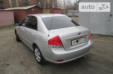 Седан Kia Cerato 2009 в Славянске