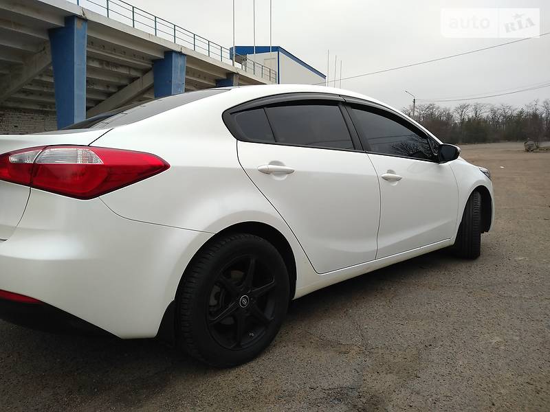 Седан Kia Cerato 2013 в Вознесенську