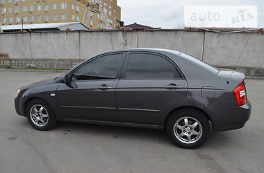 Седан Kia Cerato 2006 в Киеве