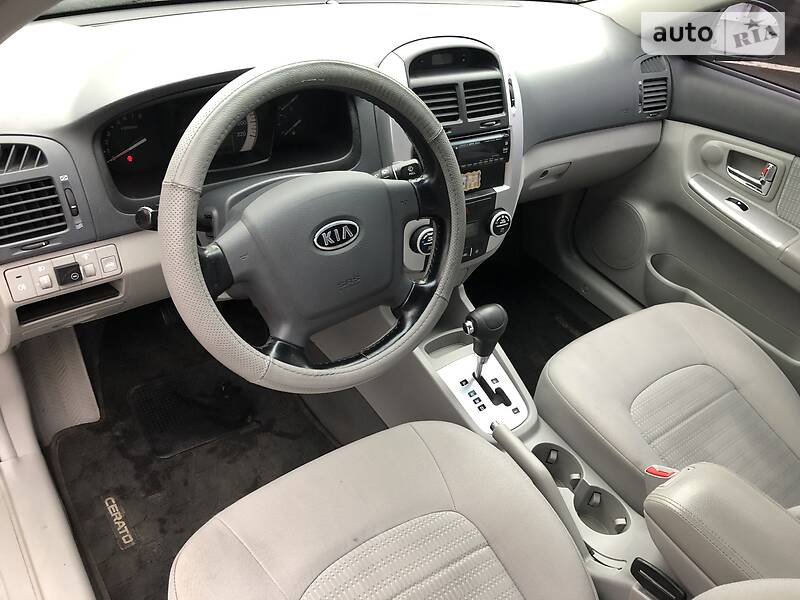 Седан Kia Cerato 2007 в Білій Церкві