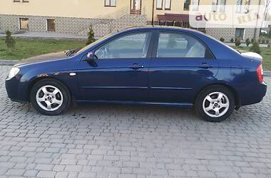 Седан Kia Cerato 2006 в Коломые