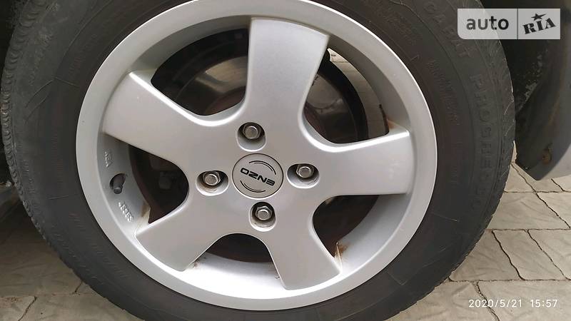 Хетчбек Kia Cerato 2006 в Дубні