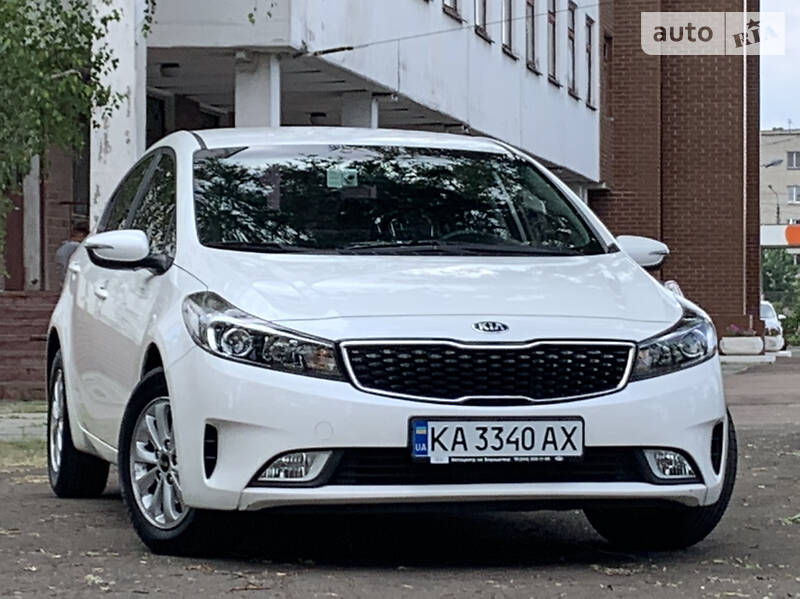 Седан Kia Cerato 2017 в Києві