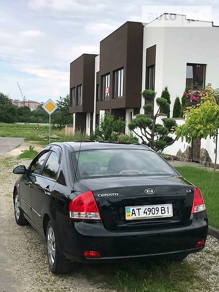 Седан Kia Cerato 2008 в Івано-Франківську