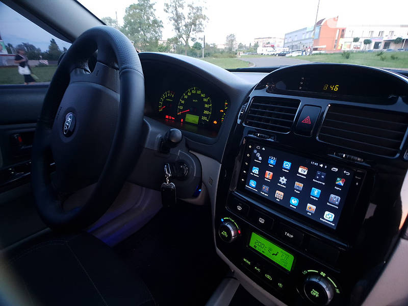 Седан Kia Cerato 2006 в Кривому Розі