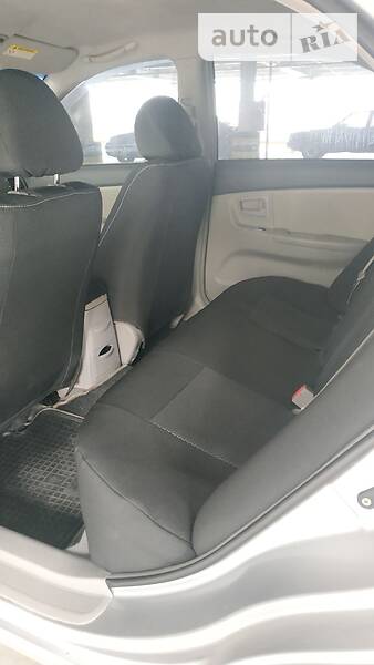 Седан Kia Cerato 2006 в Киеве