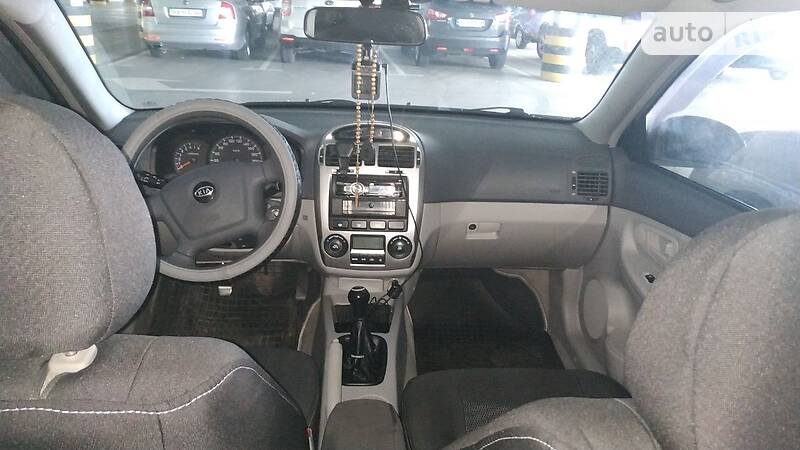 Седан Kia Cerato 2006 в Киеве