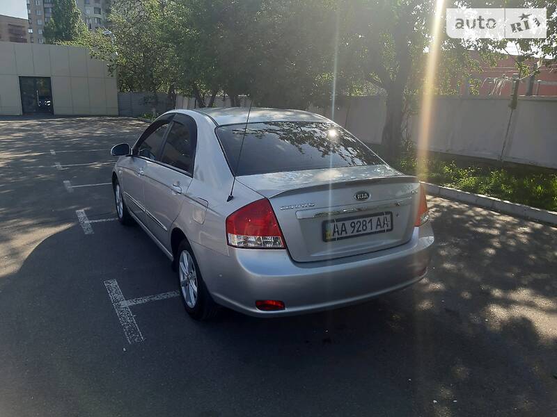 Седан Kia Cerato 2008 в Киеве