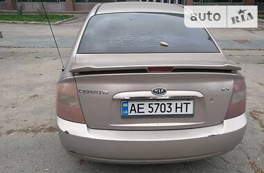 Седан Kia Cerato 2006 в Дніпрі