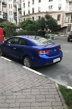 Купе Kia Cerato 2010 в Киеве