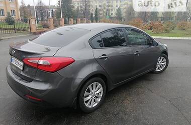 Седан Kia Cerato 2013 в Киеве