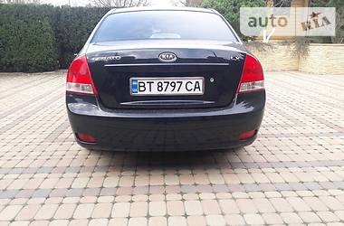 Седан Kia Cerato 2008 в Херсоне