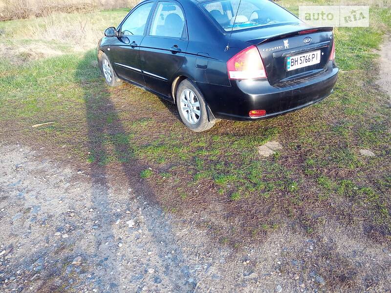 Седан Kia Cerato 2007 в Подольске