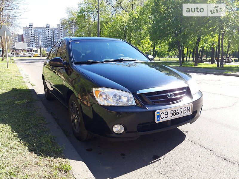 Седан Kia Cerato 2005 в Києві