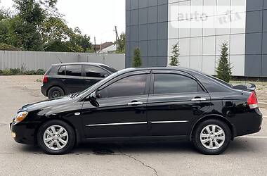 Седан Kia Cerato 2007 в Кривом Роге