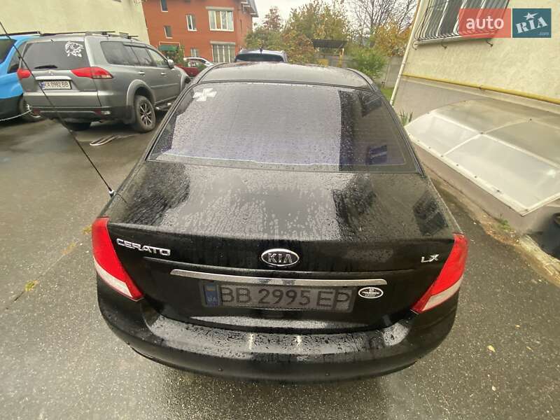 Седан Kia Cerato 2006 в Ірпені