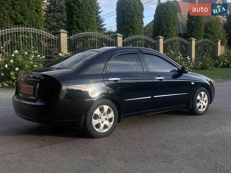 Седан Kia Cerato 2007 в Луцке