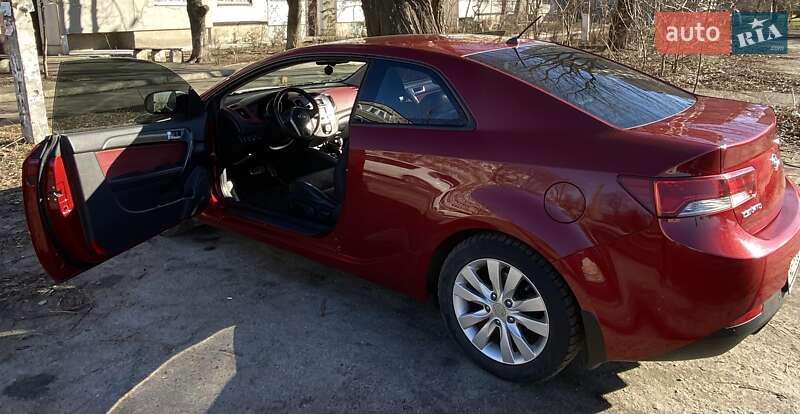 Купе Kia Cerato 2012 в Павлограде