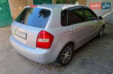Хетчбек Kia Cerato 2006 в Гадячі