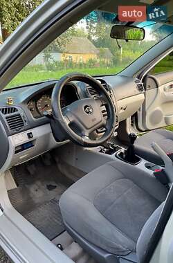 Хетчбек Kia Cerato 2006 в Гадячі
