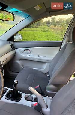 Хетчбек Kia Cerato 2006 в Гадячі