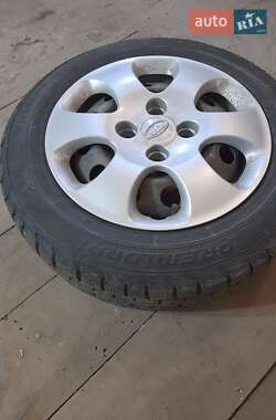 Хетчбек Kia Cerato 2006 в Гадячі
