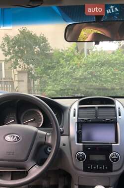 Седан Kia Cerato 2006 в Чернівцях