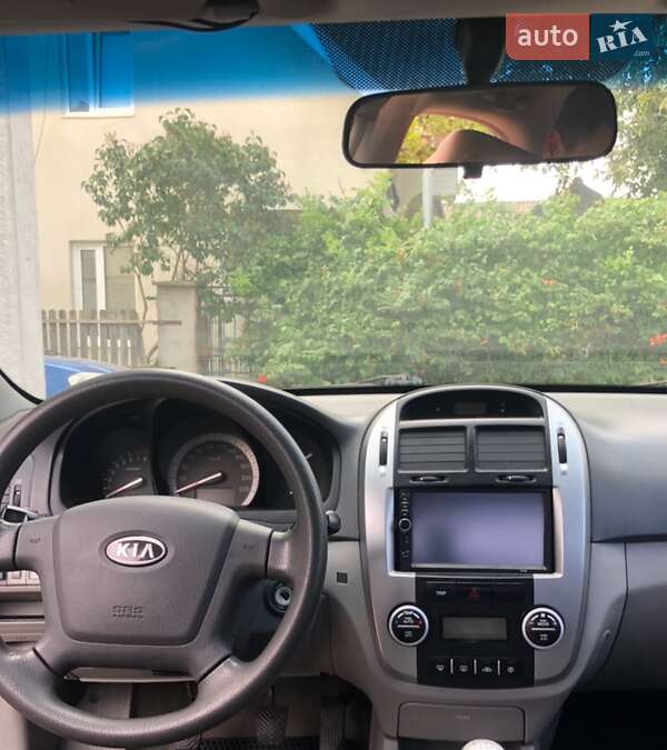 Седан Kia Cerato 2006 в Чернівцях