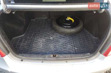 Седан Kia Cerato 2007 в Киеве